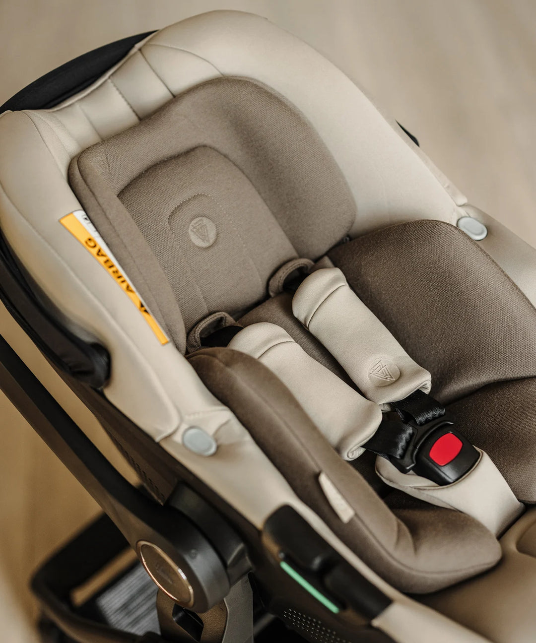 Venicci Tiago 360 i-Size Car Seat – Beige