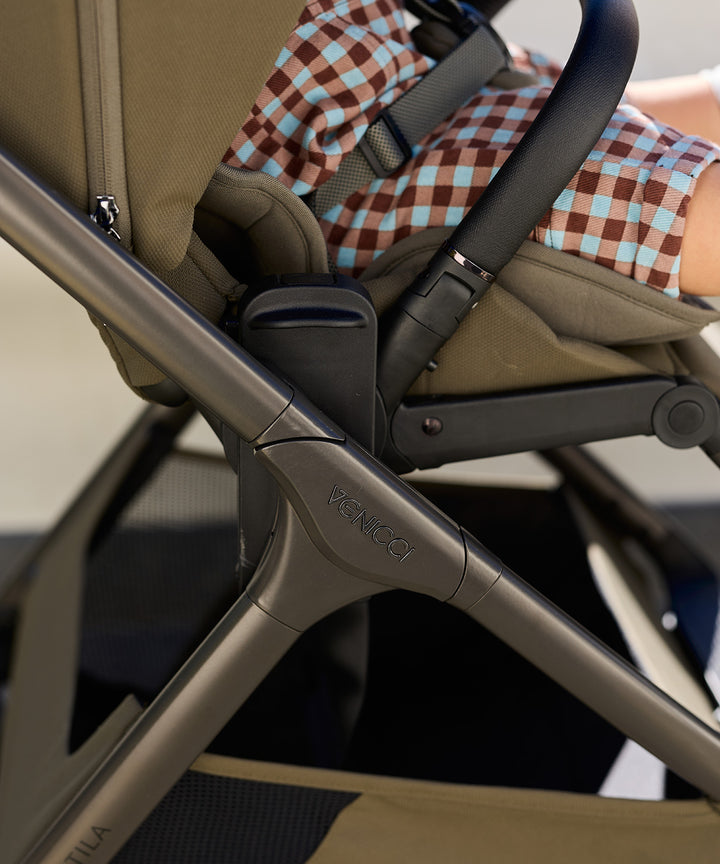 Venicci Tila 11 Piece Travel System Bundle - Olive