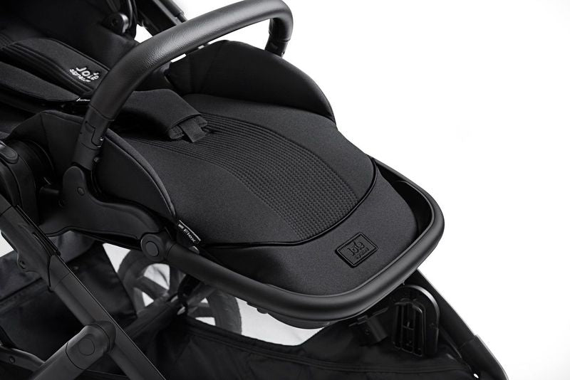 Joie Versiti Signature Tandem Pushchair - Eclipse