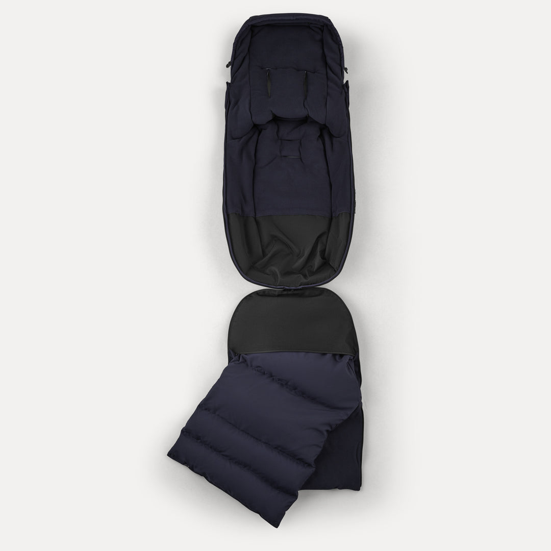 Bugaboo THERMOLITE Performance Footmuff - Deep Indigo