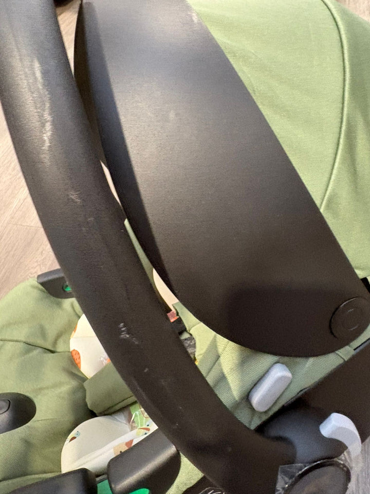 EX DISPLAY Cosatto Tote Car Seat - Hoglet