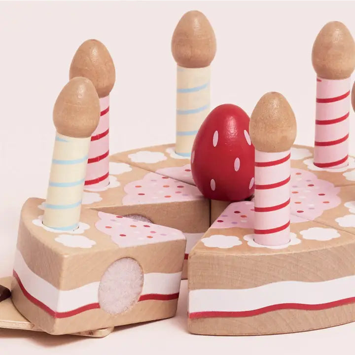 Le Toy Van Sliceable Birthday Cake & Candles