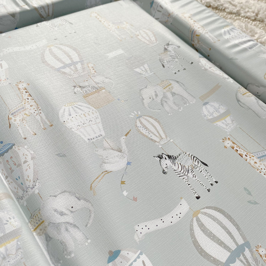 Bobbin & Bumble Standard Changing Mat - Blue Hot Air Balloons Print
