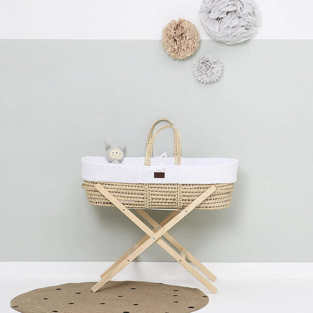 The Little Green Sheep Knitted Moses Basket & Mattress - White