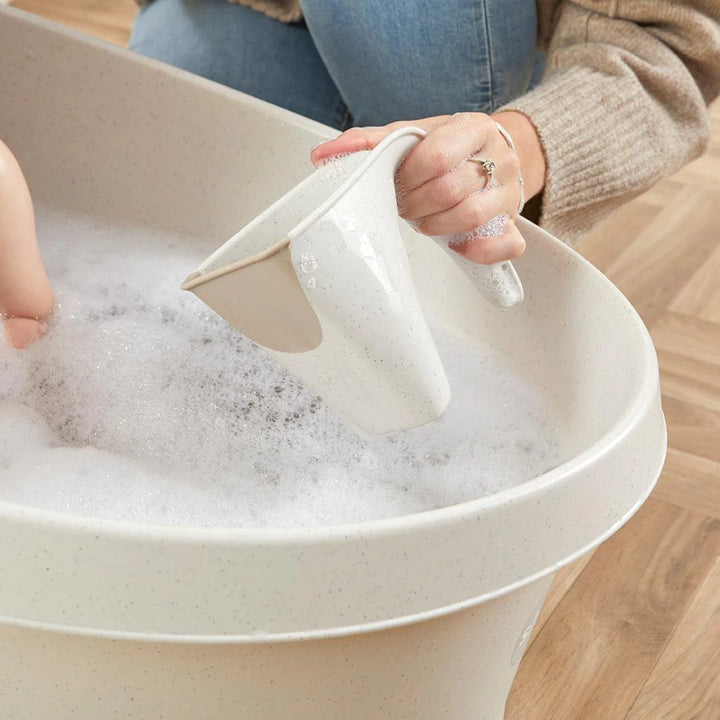 Shnuggle Eco Collection Washy Rinsing Jug – Cookies & Cream