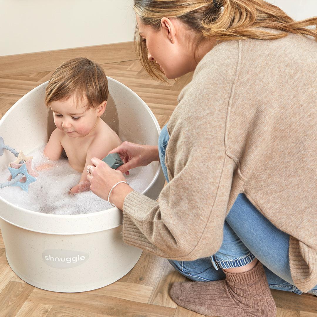 Shnuggle Eco Collection Toddler Bath – Cookies & Cream
