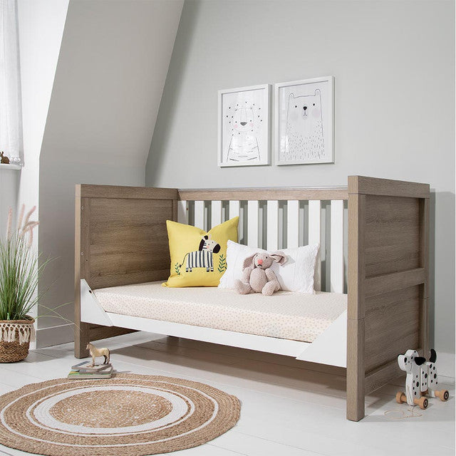 Tutti Bambini Modena Cot Bed - Oak/White