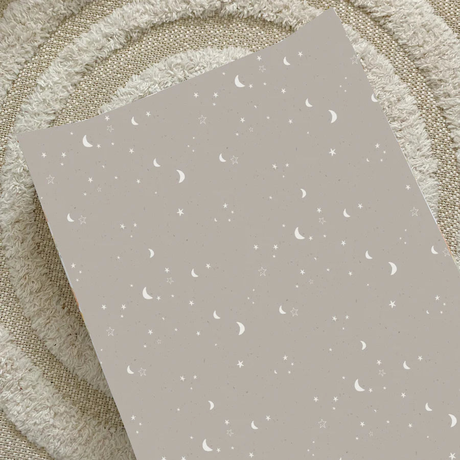 Bobbin & Bumble Anti-Roll Wedge Changing Mat – Grey Stars