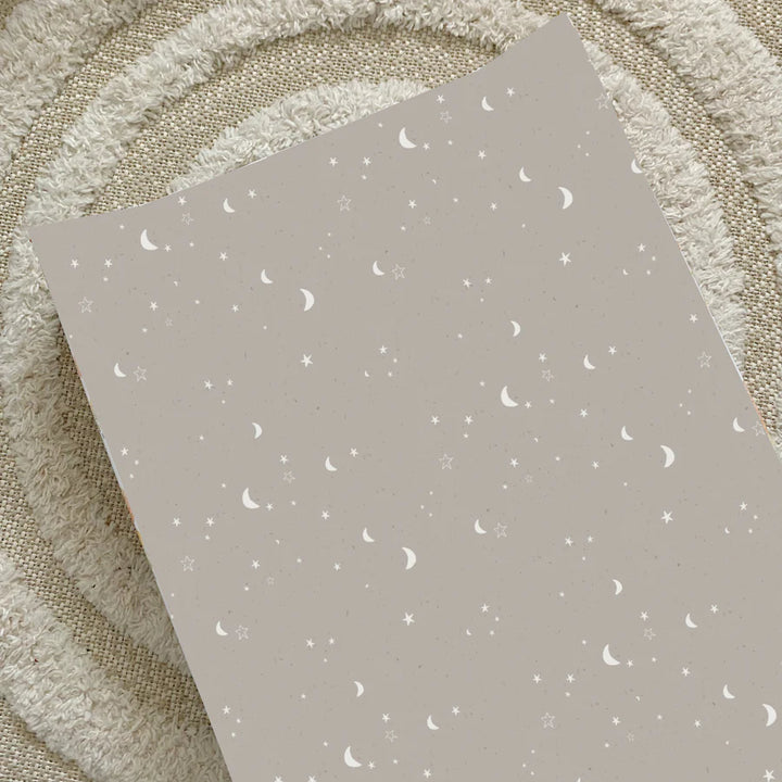 Bobbin & Bumble Anti-Roll Wedge Changing Mat – Grey Stars