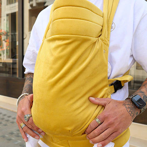 EX DISPLAY Bizzi Growin NOMAD Baby Carrier - Gold