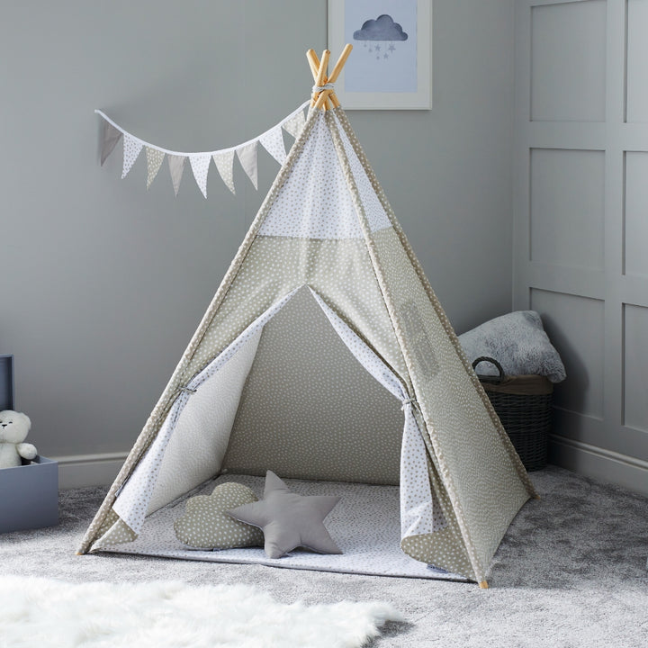 OPEN BOX Ickle Bubba Teepee Playtime 4 Piece Play Bundle