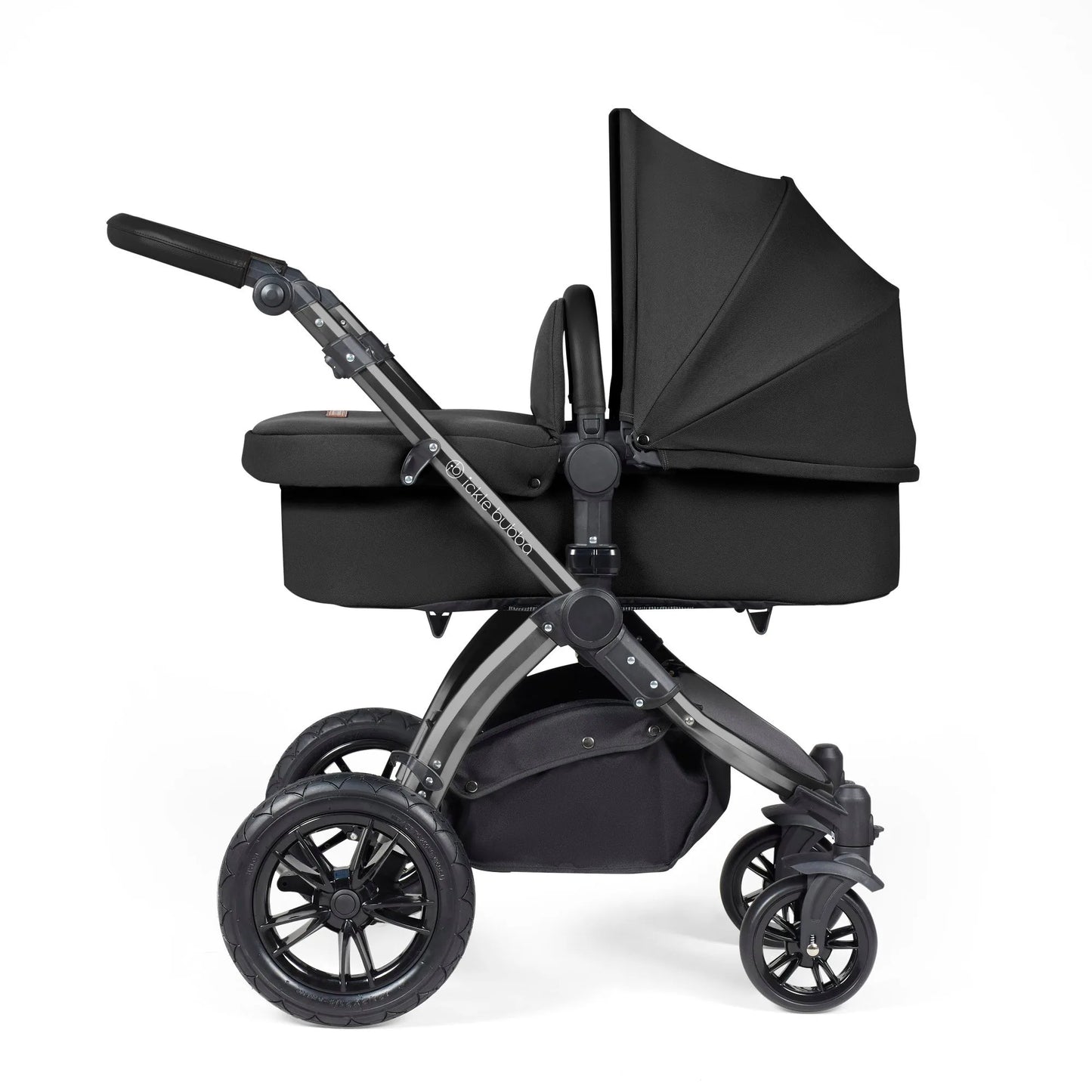 Ickle Bubba Stomp Luxe 14 Piece Travel System & Home Bundle Inc Cirrus Car Seat + Isofix Base - Black/Midnight/Black