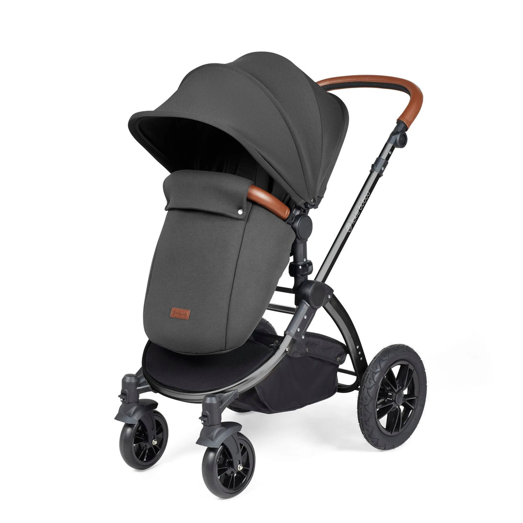 Ickle Bubba Stomp Luxe All in One Premium Travel System with ISOFIX Base - Charcoal Grey Black/Tan