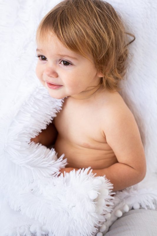 Bizzi Growin Koochicoo Fluffy Baby Blanket - Ice White