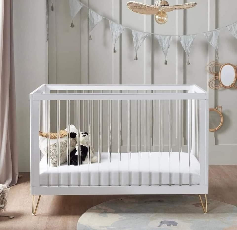 Babymore Kimi Cot Bed – Acrylic