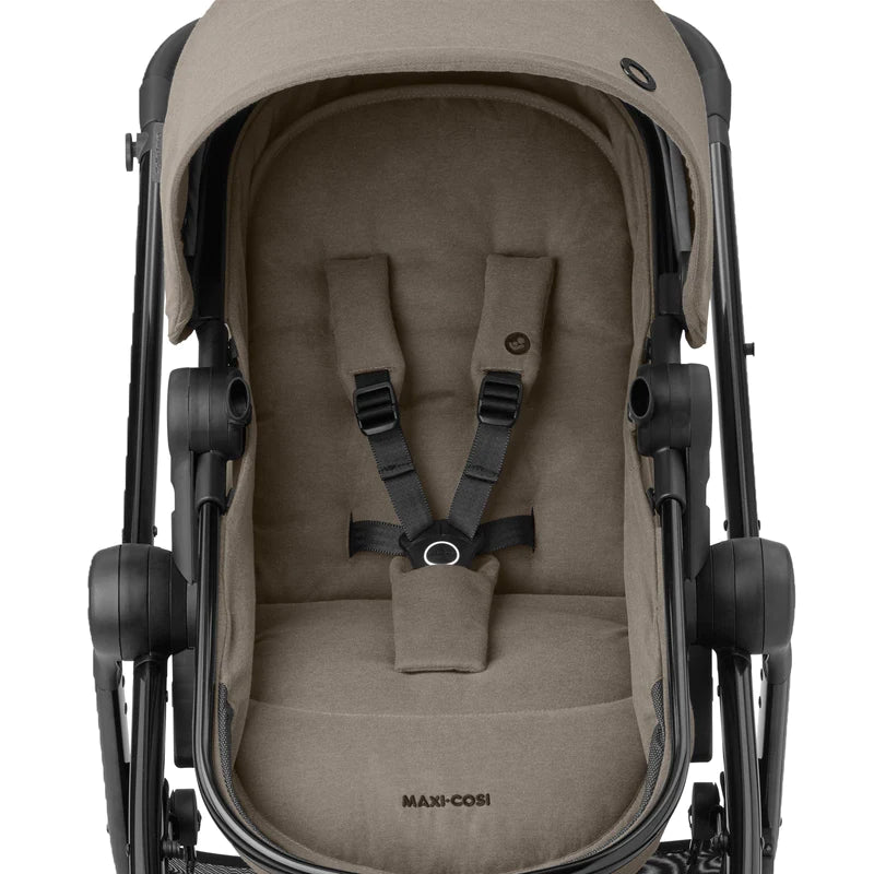 Maxi-Cosi Zelia Luxe Cabriofix i-Size & Base Travel System in Twillic Truffle