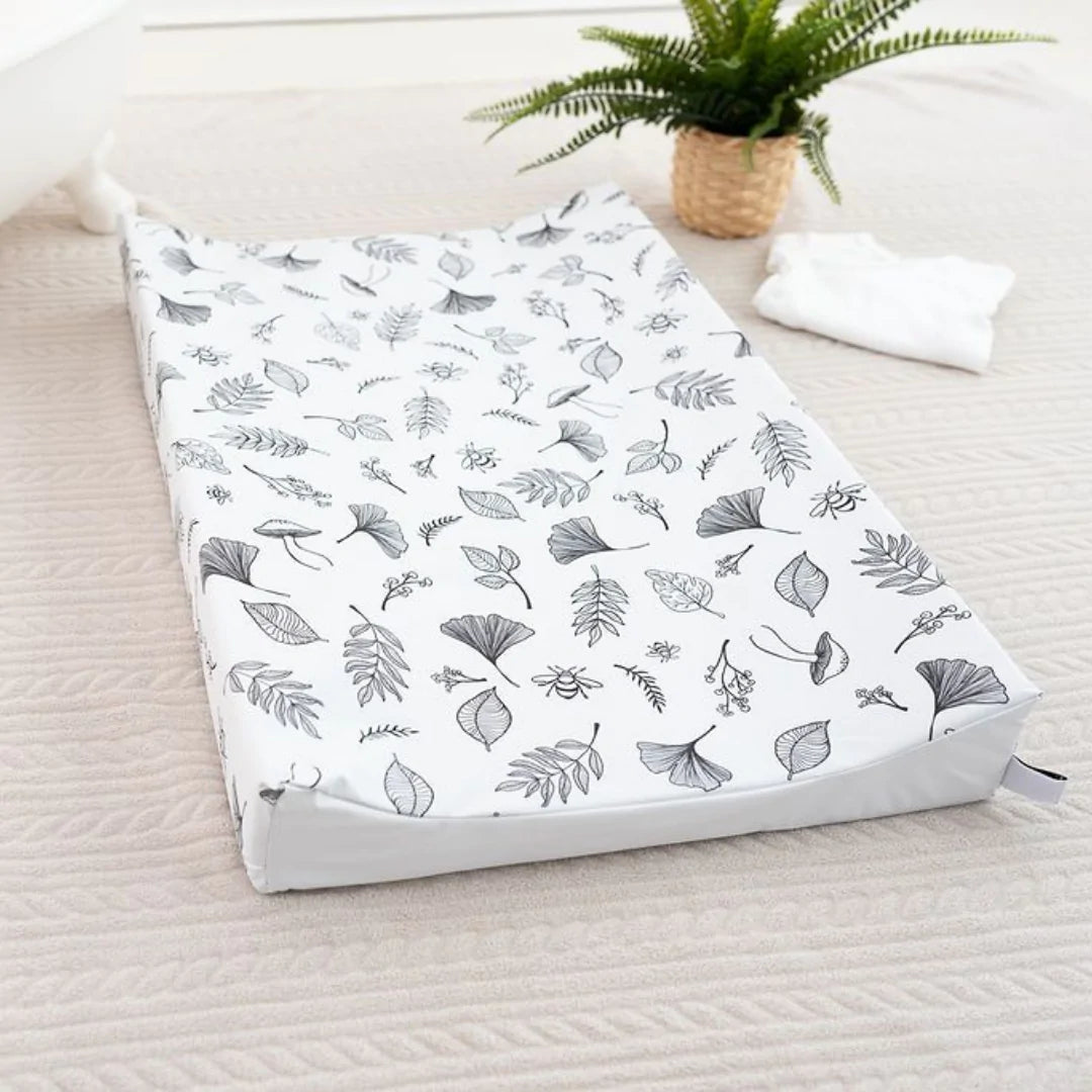 Gilded Bird Woodland Wedge Mat